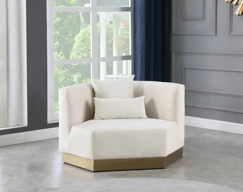 Meridian Furniture - Marquis Velvet Chair In Cream - 600Cream-C