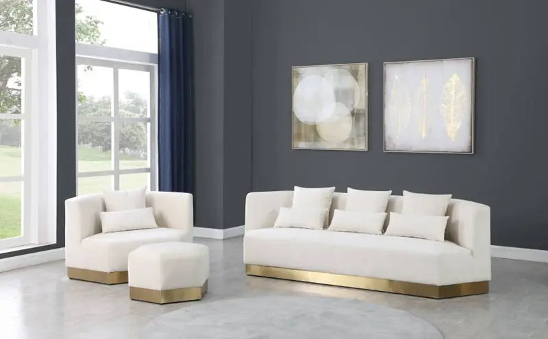 Meridian Furniture - Marquis Velvet Chair In Cream - 600Cream-C