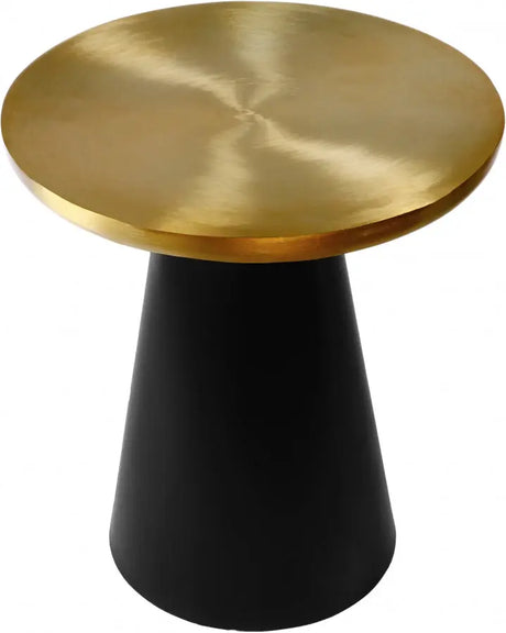 Meridian Furniture - Martini End Table In Matte Black - 240-E