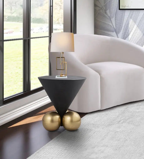 Meridian Furniture - Naples End Table In Brushed Brass - 265-E