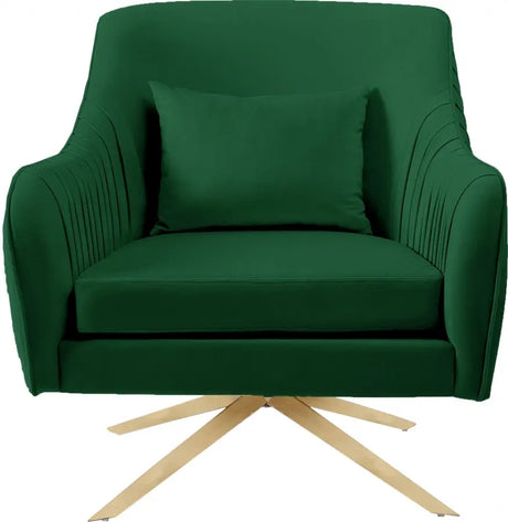 Meridian Furniture - Paloma Velvet Swivel Accent Chair In Green - 585Green