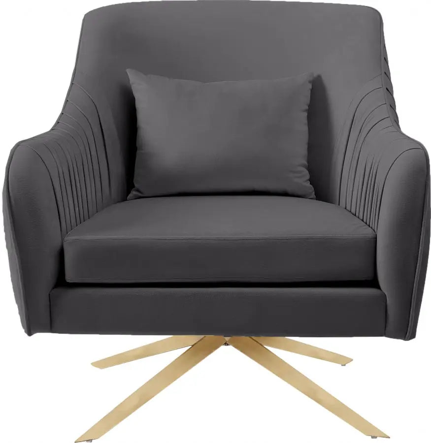 Meridian Furniture - Paloma Velvet Swivel Accent Chair In Grey - 585Grey