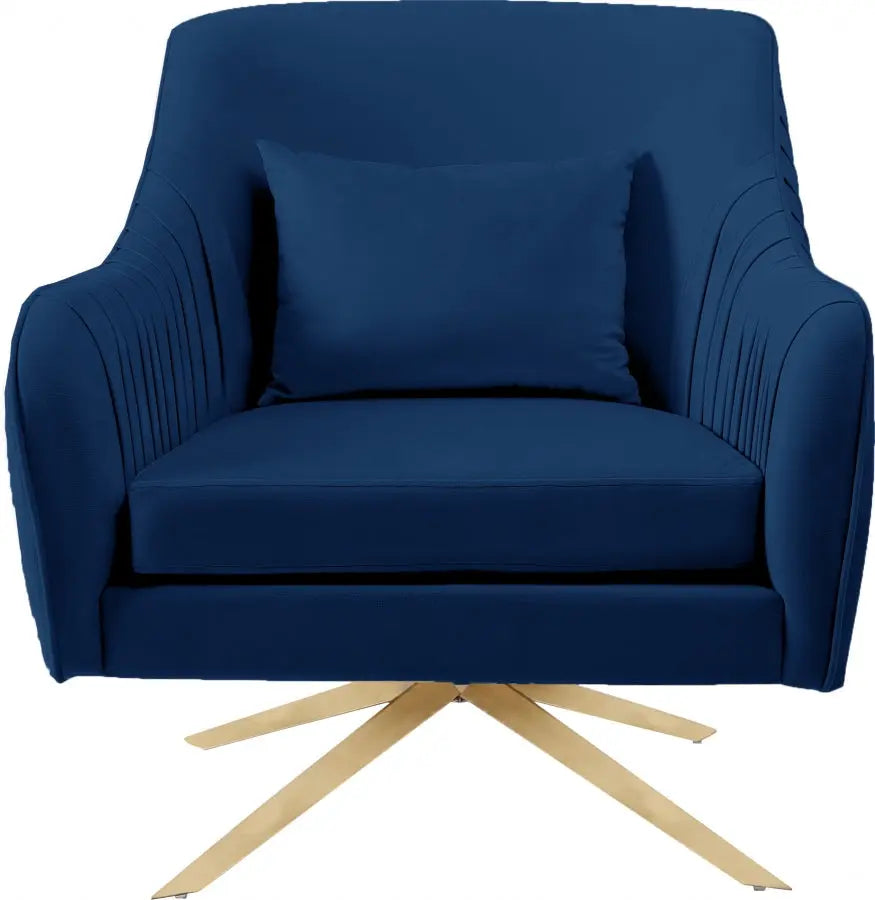 Meridian Furniture - Paloma Velvet Swivel Accent Chair In Navy - 585Navy