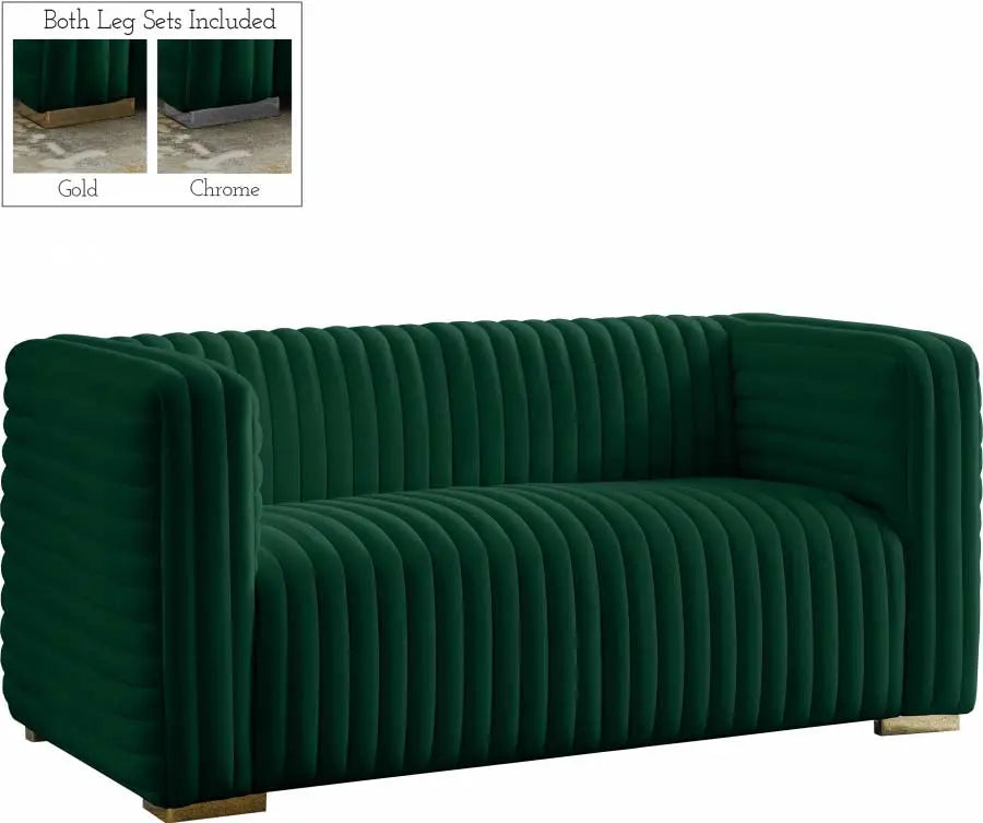 Meridian Furniture - Ravish Velvet Loveseat In Green - 640Green-L