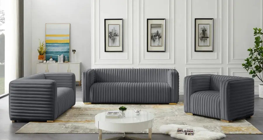 Meridian Furniture - Ravish Velvet Loveseat In Grey - 640Grey-L