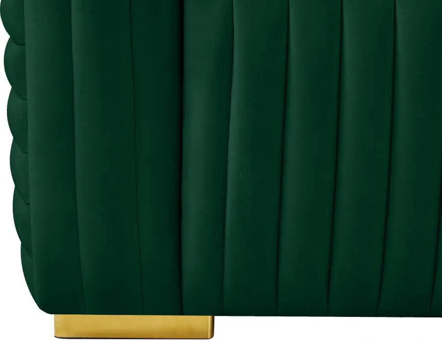 Meridian Furniture - Ravish Velvet Sofa In Green - 640Green-S