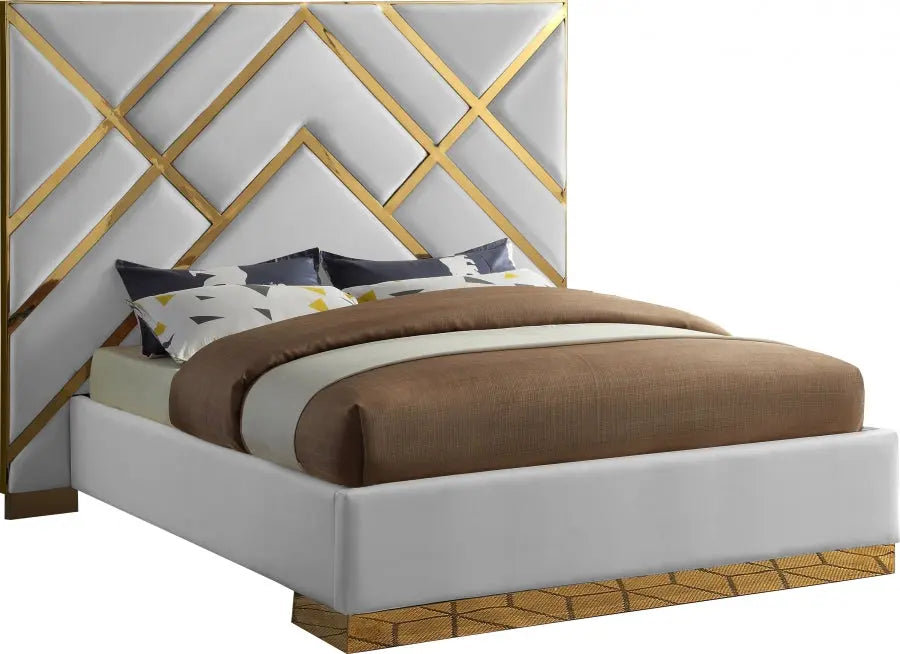 Meridian Furniture - Vector Velvet King Bed In White - Vectorwhite-K