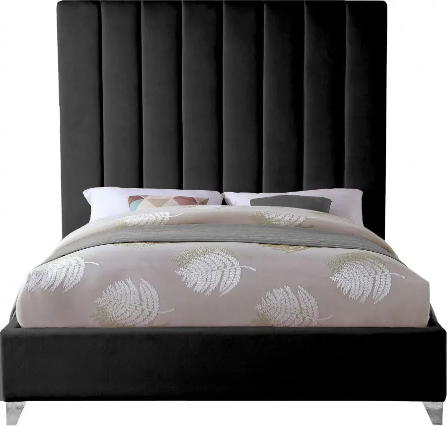 Meridian Furniture - Via Velvet King Bed In Black - Viablack-K