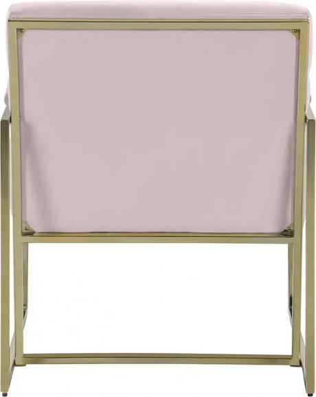 Meridian Furniture - Wayne Velvet Accent Chair In Pink - 526Pink