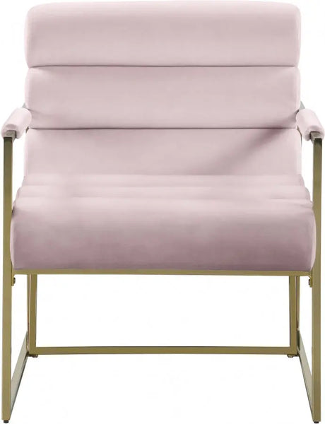 Meridian Furniture - Wayne Velvet Accent Chair In Pink - 526Pink