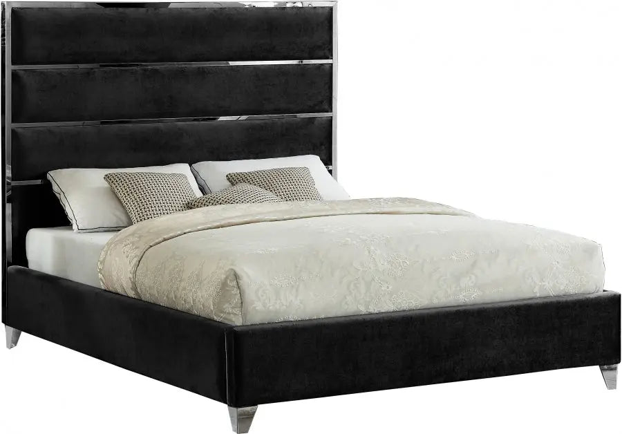 Meridian Furniture - Zuma Velvet King Bed In Black - Zumablack-K