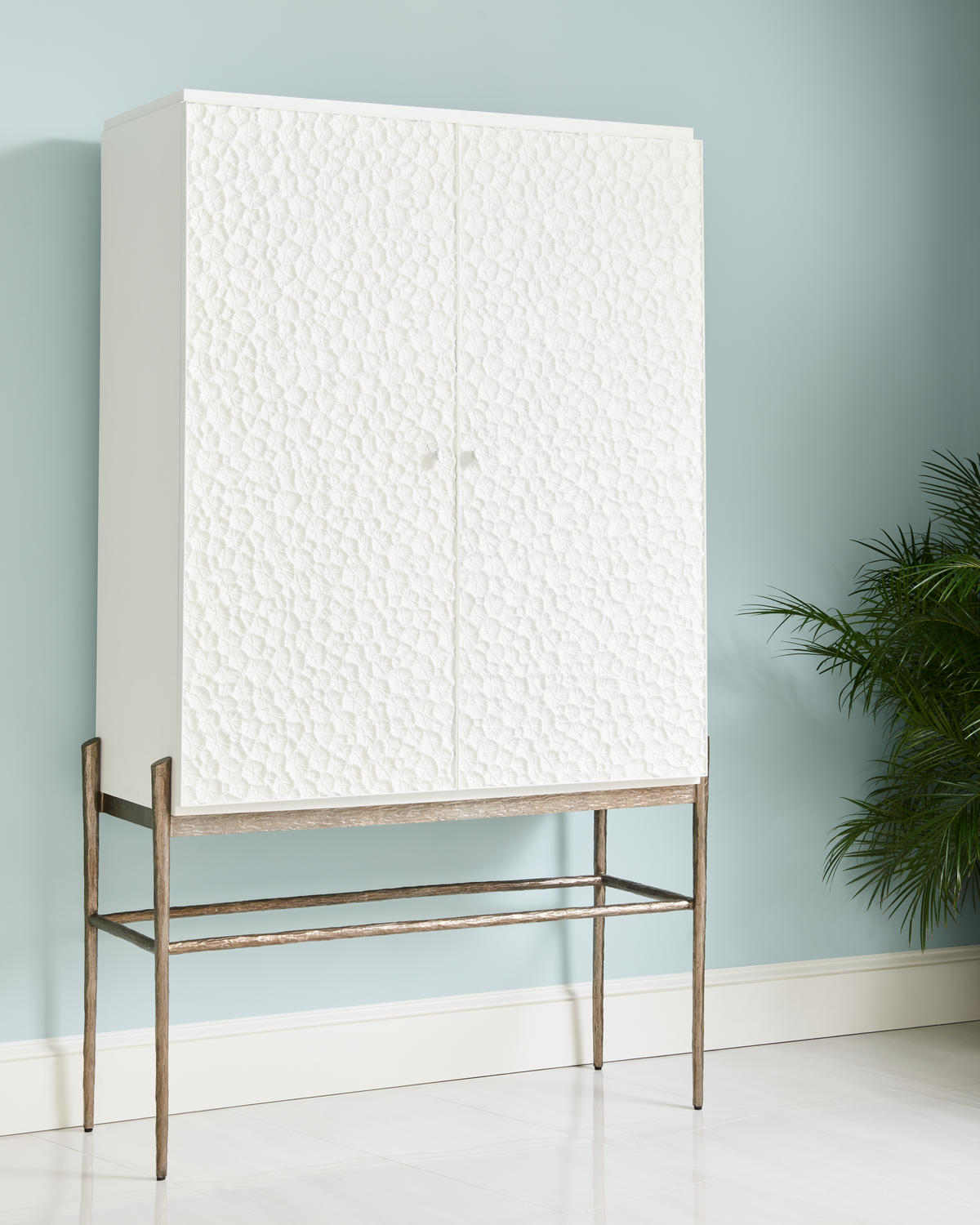 Pelagic Sculpted Bar Water | Jonathan Charles Fine Furniture