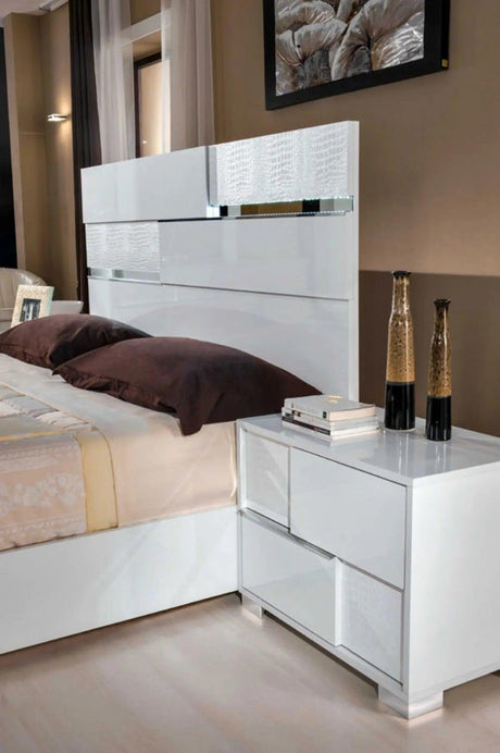 Vig Furniture - Modrest Ancona Italian Modern White Queen Bedroom Set - Vgacancona-Set-Wht