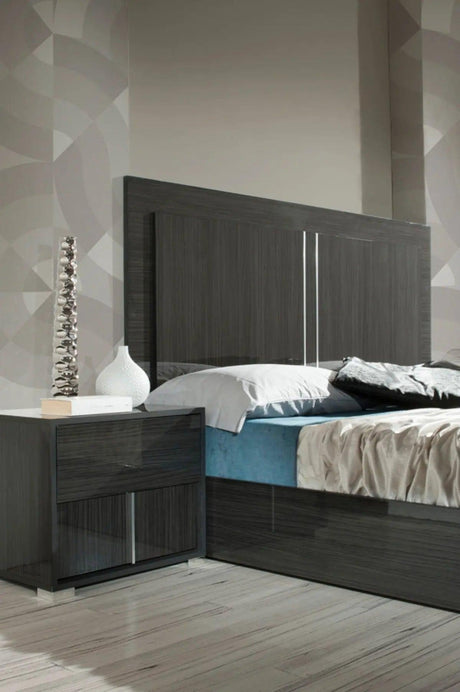 Vig Furniture - Modrest Ari Italian Modern Grey Bedroom Set - Vgacari-Set