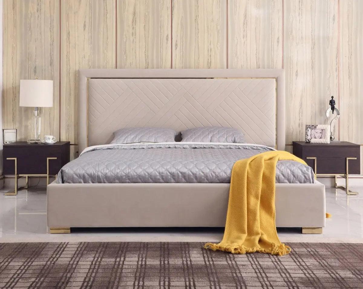 Vig Furniture - Modrest Corrico - Eastern King Modern Bed - Vgvcbd1906-19