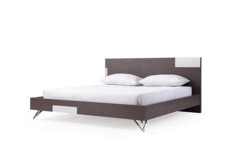 Vig Furniture - Modrest Nicola Modern Grey Oak & Stainless Steel Bed - Vgvcbd1708-Gryoak