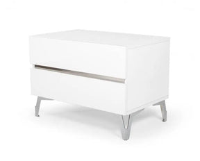 Nova Domus Angela Italian Modern White Nightstand Vgacangela-Ns