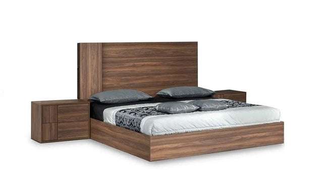 Vig Furniture - Nova Domus Asus - Italian Modern Walnut Bed - Vgacasus-Bed