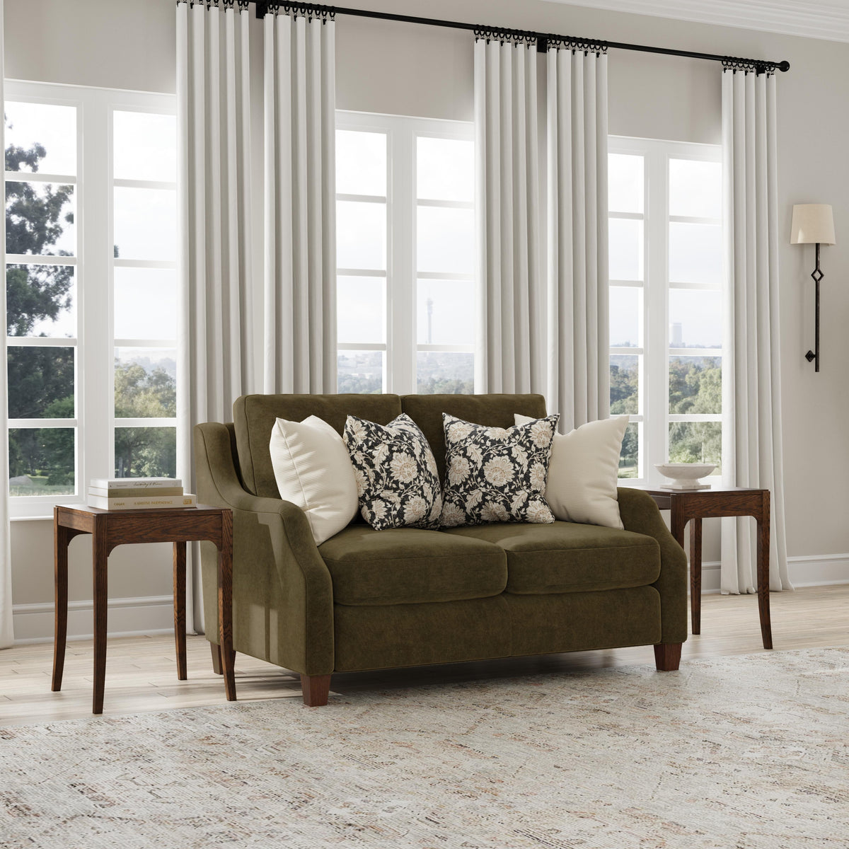 Gianna Fabric Traditional Loveseat | Flexsteel