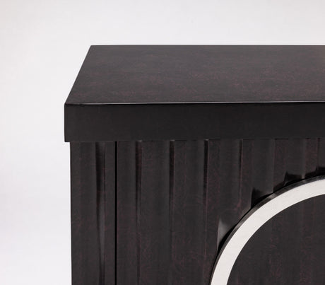 Artmax 4433-S Cabinet – Silverleaf Accent and Oversized Door Pull Detail
