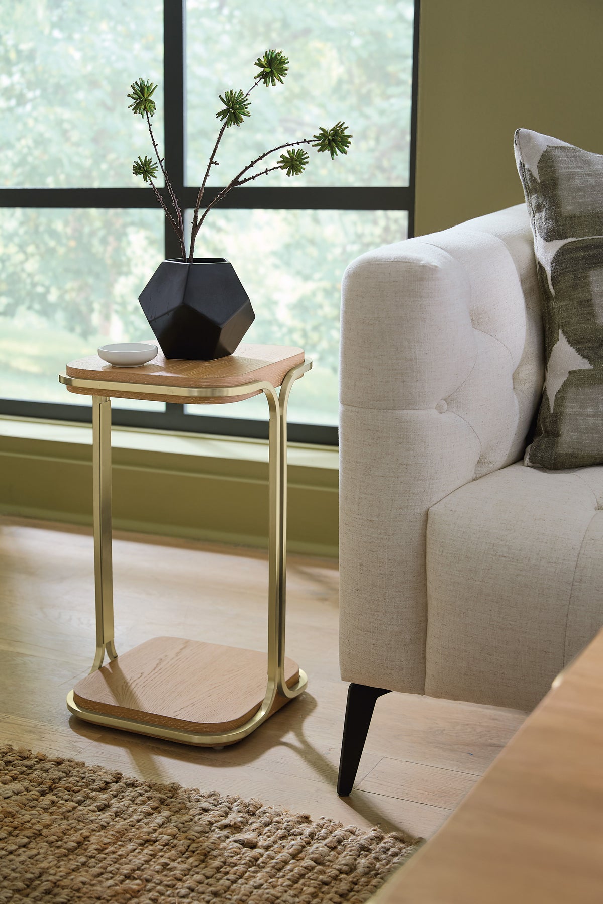 Banyon Bay Accent Table Desert Oak - Light Brown by Hooker Furniture - View 4