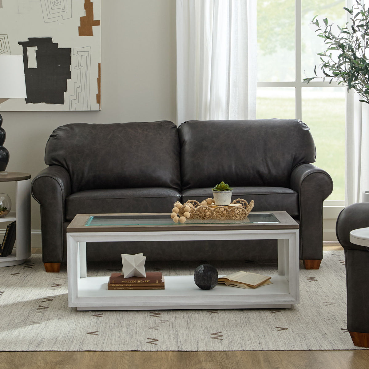 Thornton Leather Two-Cushion Sofa | Flexsteel