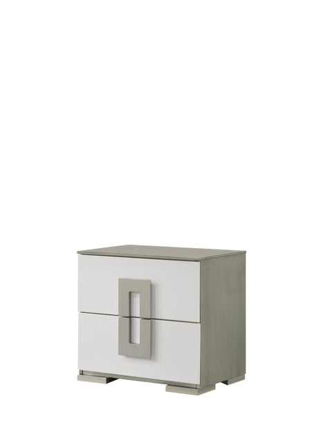 Olivia Contemporary Style 4 Pc Queen Bedroom Set with LED Headboard Made with Wood in White (CA Inventory) - sold by Home Elegance USA