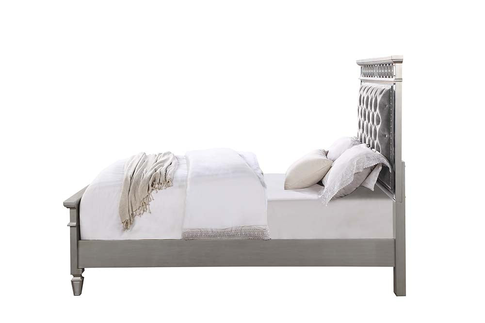 Acme - Varian Twin Bed BD01412T Gray Velvet, Silver & Mirrored Finish