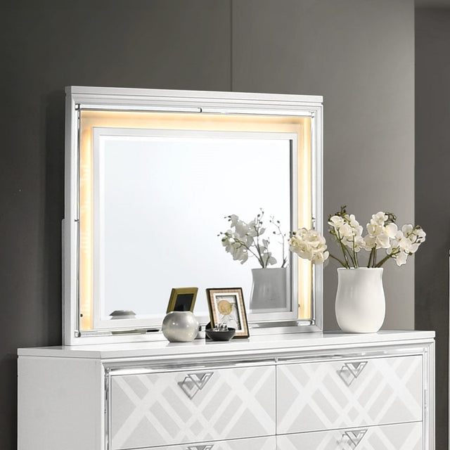 Acme - Skylar Mirror W/Led BD02250 Pearl White Finish