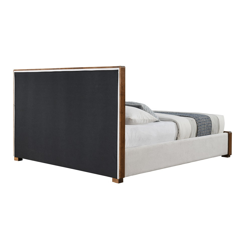 Acme - Sandro Queen Bed BD02470Q White Boucle & Walnut Finish