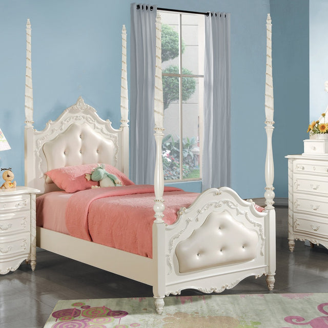 Acme - Pearl Full Bed BD02486F Pearl White