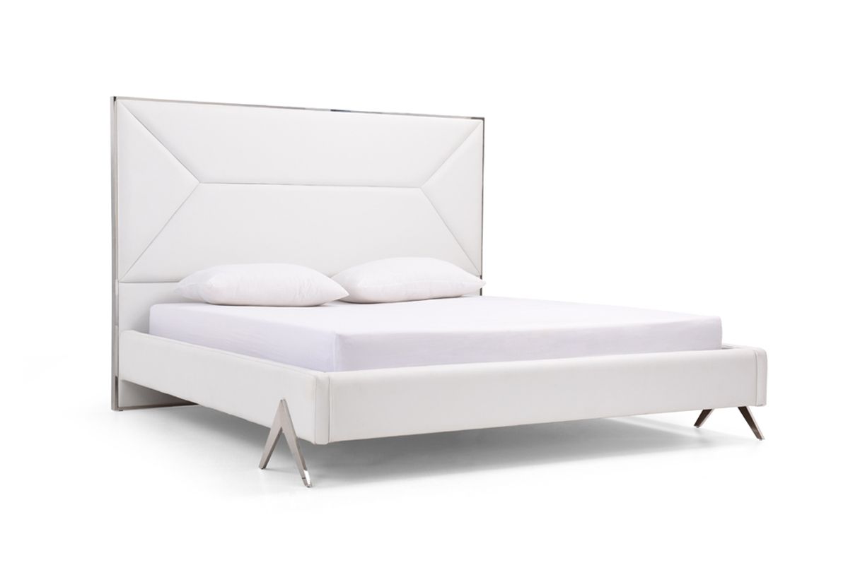 Eastern King Candid Modern White Bedroom Set