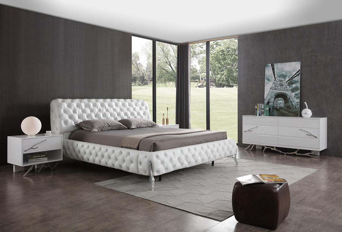 Eastern King Legend Modern White Bonded Leather Bed - View Image 1