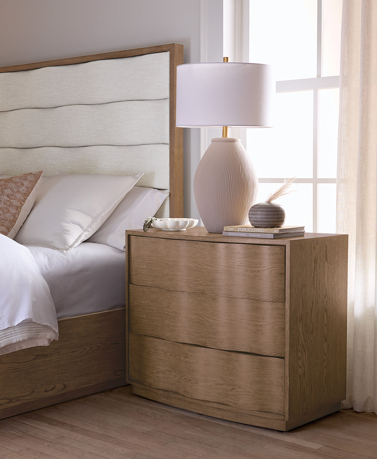 Sonnet Bachelors Chest - Dark Gray / Light Brown by Hooker Furniture - View 2