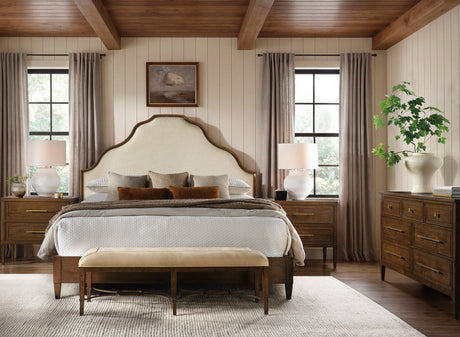 Cashiers Queen Upholstered Panel Bed Chestnut / Willarae Cashew - Dark Brown / Beige by Hooker Furniture - View 6