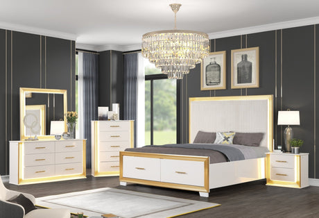 Contemporary Style 5PC King Bedroom Set Made with Wood & Gold Finish