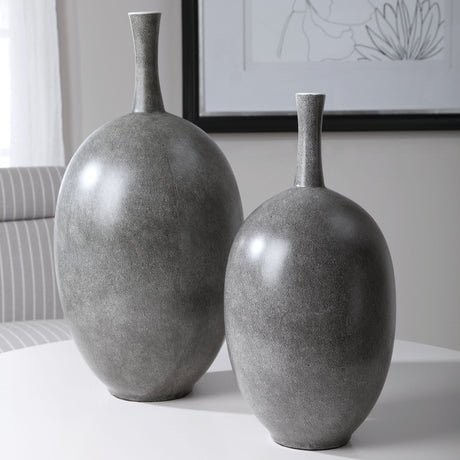 Riordan Modern Vases (Set of 2) - Black / White by Uttermost - View 5