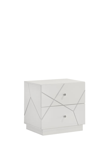 Manhattan Queen 5-Piece Bedroom Set – Modern Design with Lacquer Finish, Geometric Accents, and LED Lighting (CA Inventory) - sold by Home Elegance USA