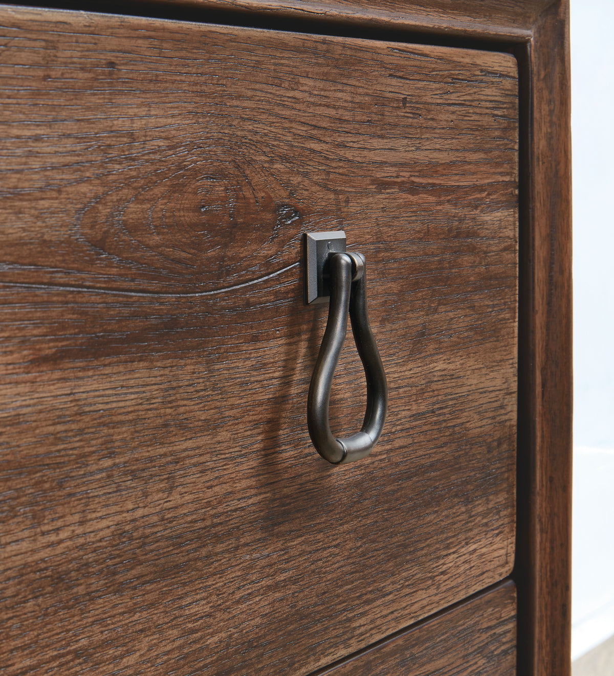 Big Sky 30" Bachelors Chest - Light Brown / Dark Brown by Hooker Furniture - View 2