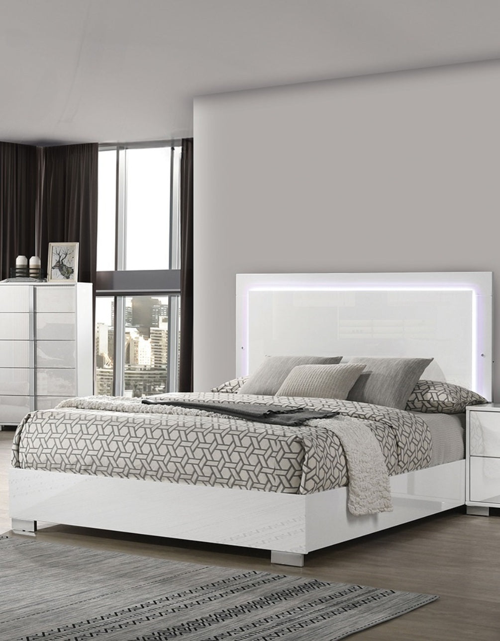 Contemporary White 1pc Queen Size Bed w LED Headboard UV Finish Bedframe Bedroom Furniture