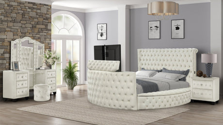 Crystal Tufted King 4 Pc Vanity Bedroom Set Made with Wood in Cream