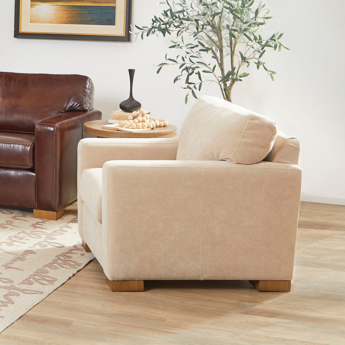 Bryant Leather Fabric Chair | Flexsteel
