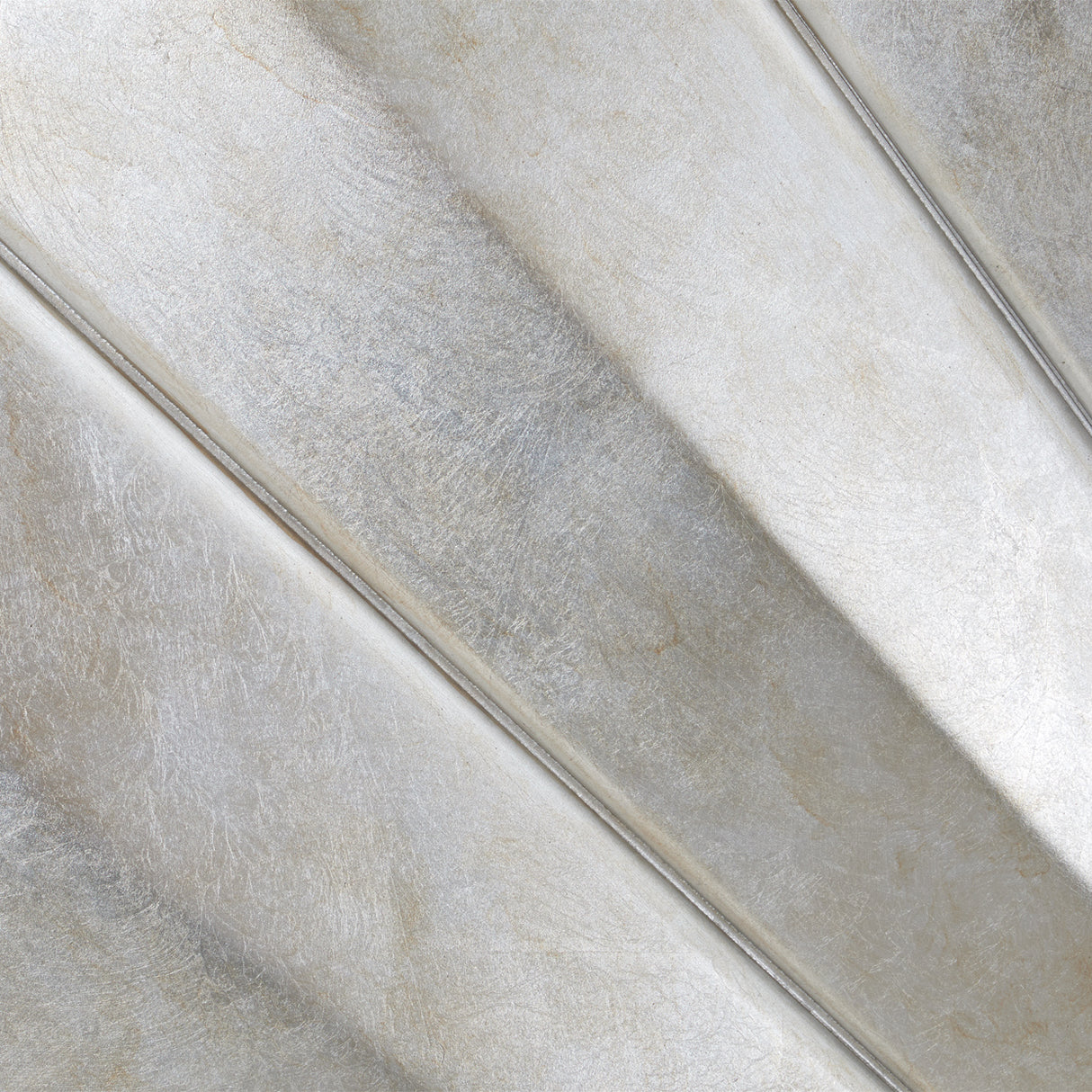 Fantosini Eastern King Fan Bed in Silver Leaf Finish | AICO by Michael Amini