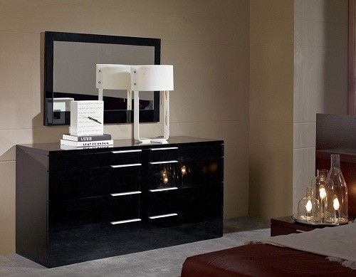 Eastern King Impera Modern-Contemporary lacquer platform bed