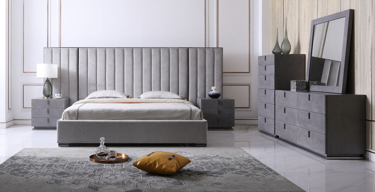 Queen Buckley - Grey & Black Stainless Steel Bedroom Set - View Image 1
