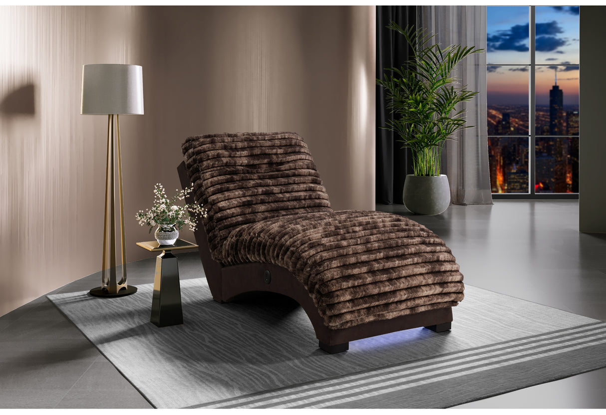 Dominic Mink/Java Chaise With Usb - Home Elegance USA