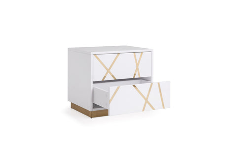 Nixa - Queen Modern White + Gold Bed + Nightstands - View Image 1