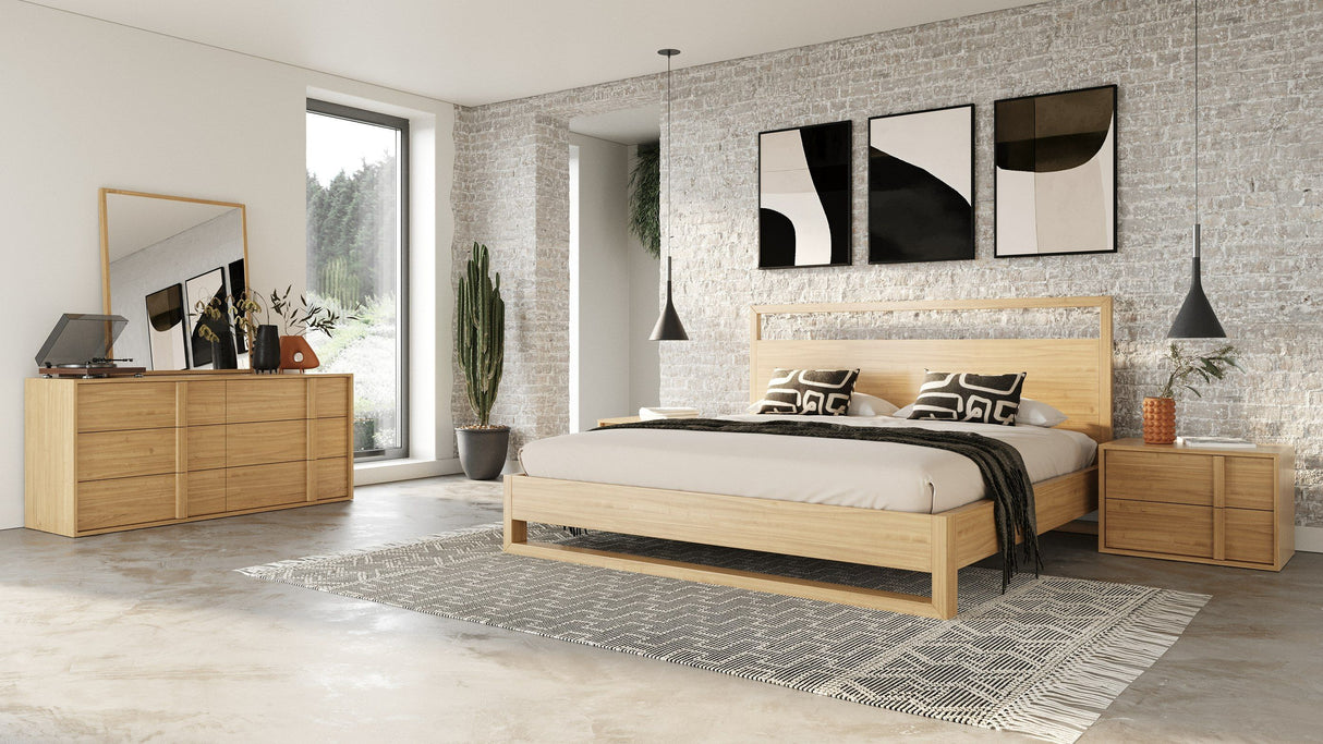 California King Berlin - Modern Natural Oak Bedroom Set
