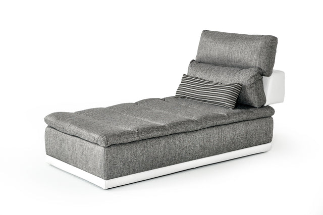 Chaise (A) - View Image 1