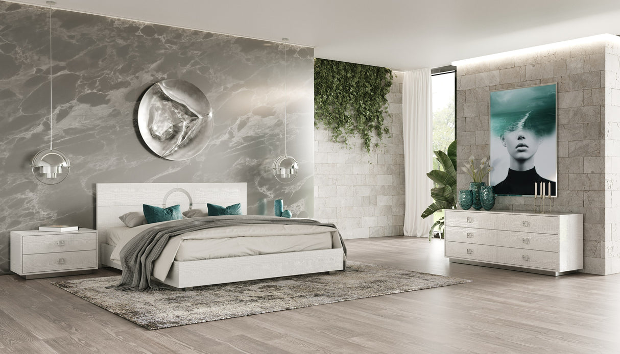 Queen Ovidius + Victoria - Modern White Crocodile Lacquer Bedroom Set - View Image 1